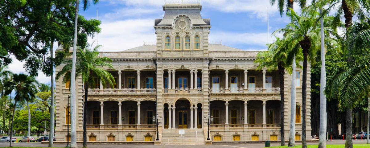 ‘Iolani Palace Tea Collection