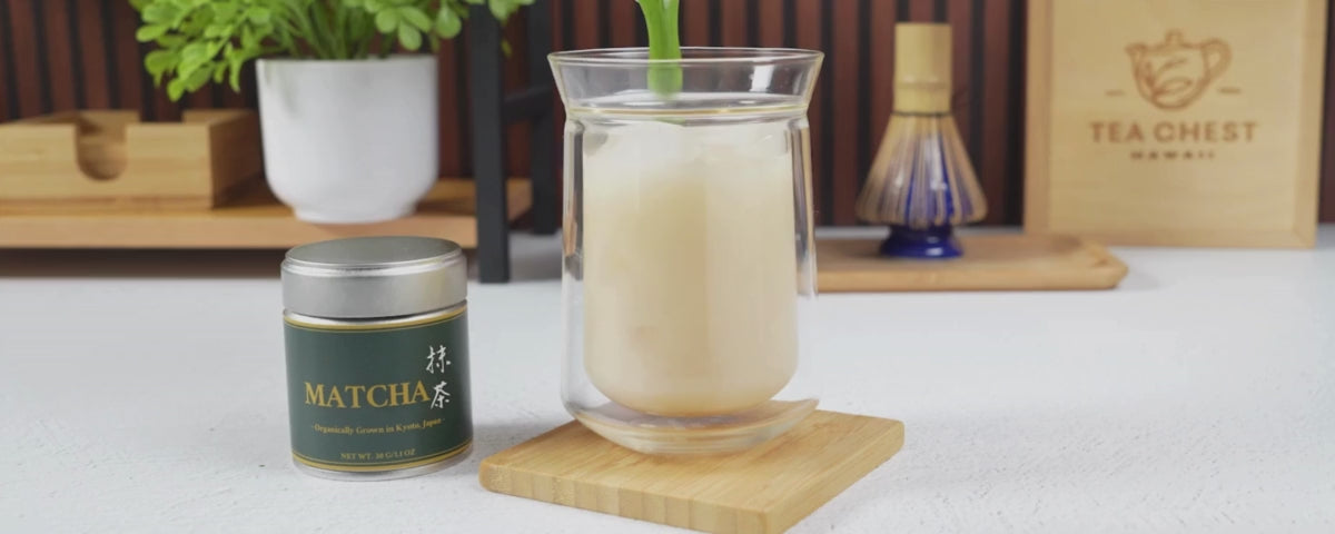 Load video: Matcha latte with matcha and matcha accessories